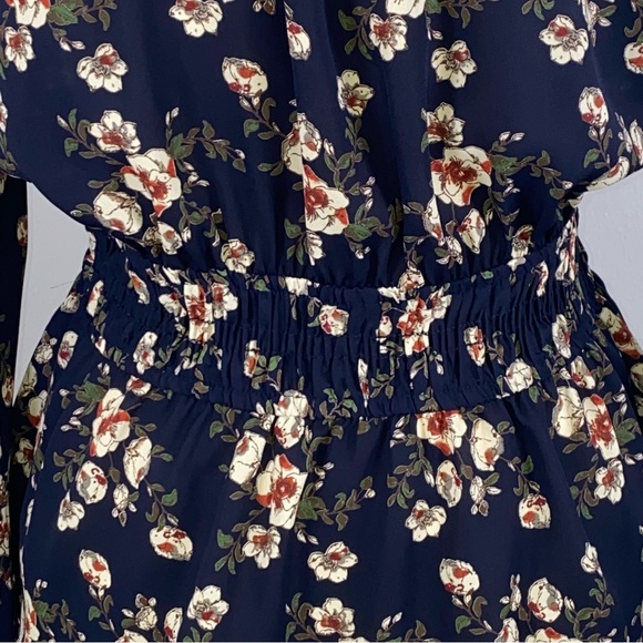 Veronica M. Floral button up long sleeve smocked waist blouse size S - Picture 7 of 11